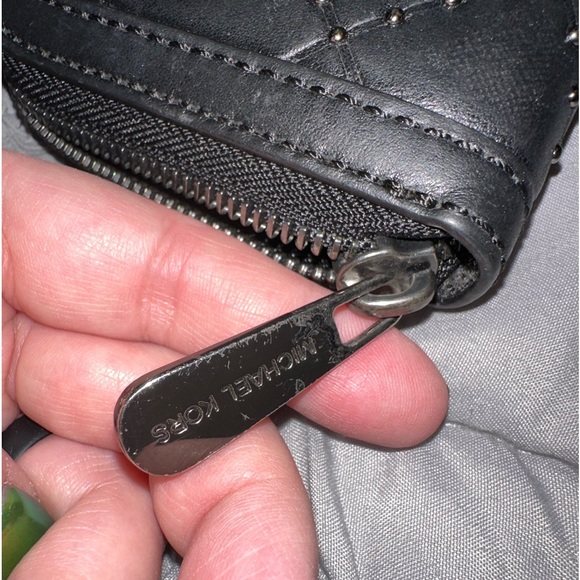 Michael Kors wallet - Picture 4 of 7